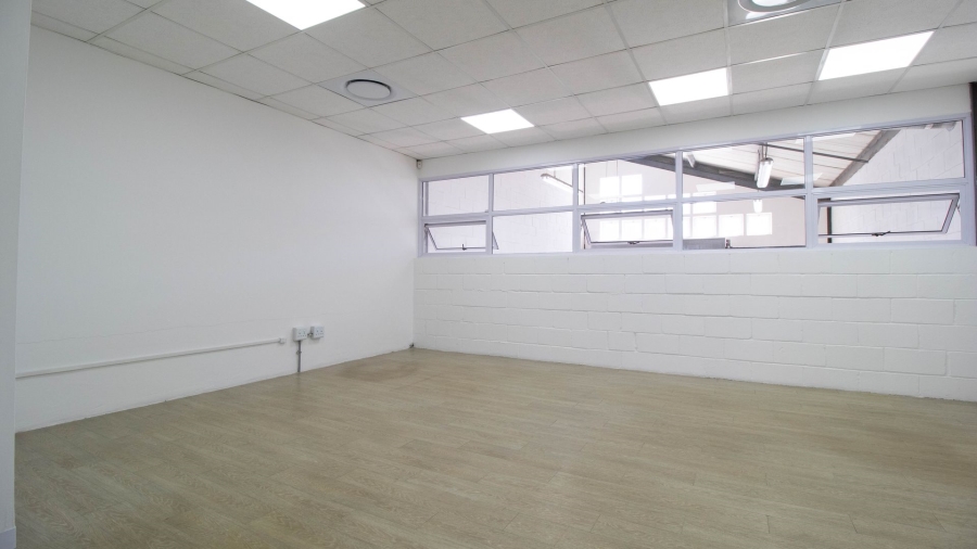 To Let Commercial Property for Rent in Woodstock Western Cape